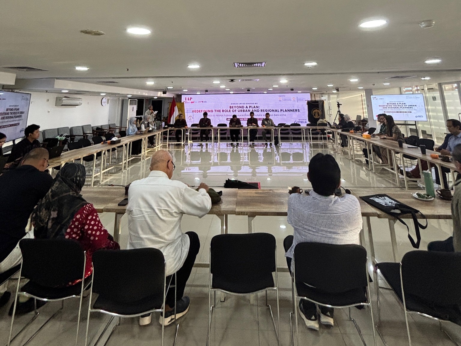 Cross-Generational Discussion #2: Beyond a Plan – Redefining the Role of Urban and Regional Planners